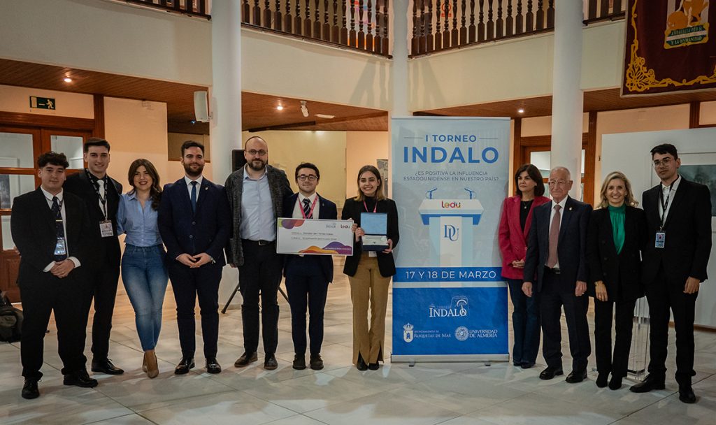 Retórica Vigo gana el I Torneo de Debate Indalo de la Universidad de Almería para la Ledu